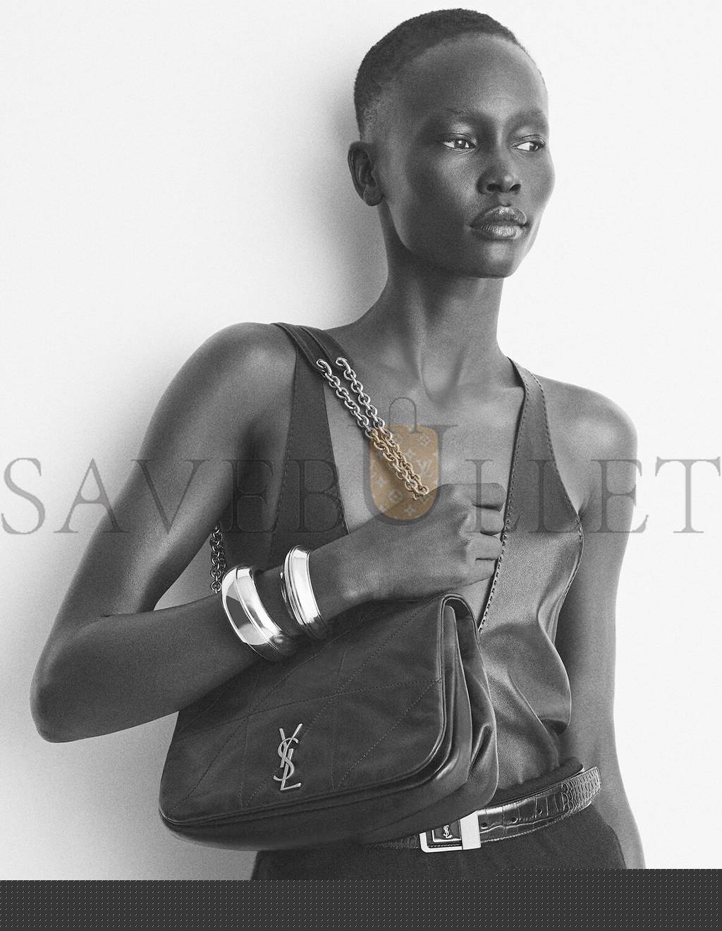 YSL JAMIE 4.3 SMALL IN LAMBSKIN 763475 (25*16*7cm)